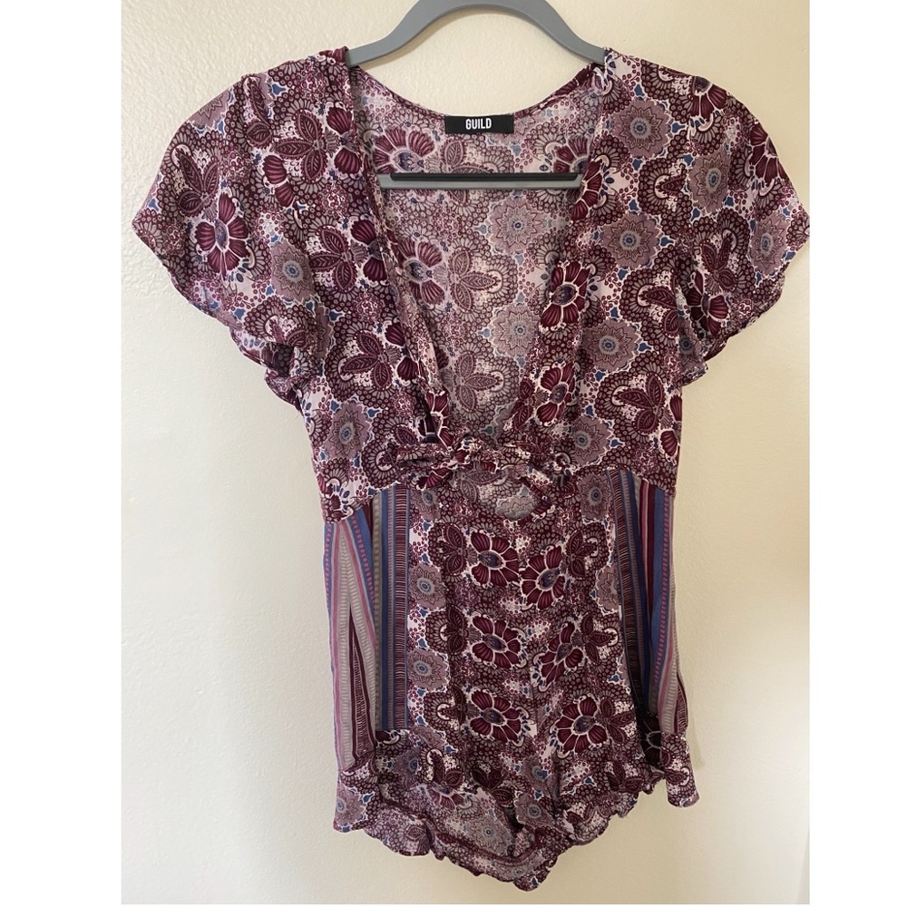 Floral romper with cut out